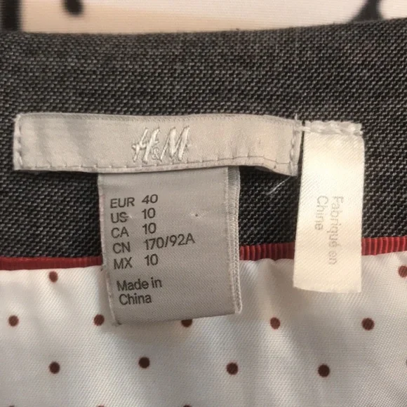 H&M - 10 - Picture 3 of 3